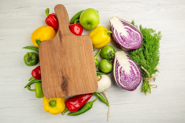 Deska do krojenia z warzywami